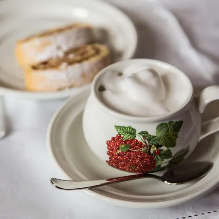 Cascina Belmonte Bed & Breakfast Fossano