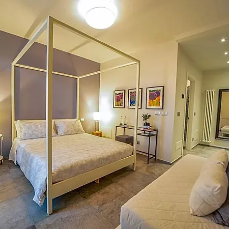 Cascina Belmonte 4* פוסאנו