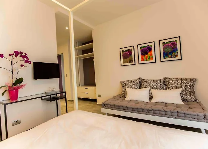 Oda ve Kahvaltı Cascina Belmonte 4*